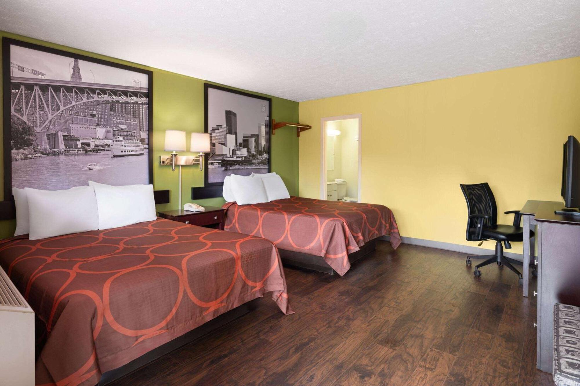 Super 8 By Wyndham Youngstown Girard Εξωτερικό φωτογραφία